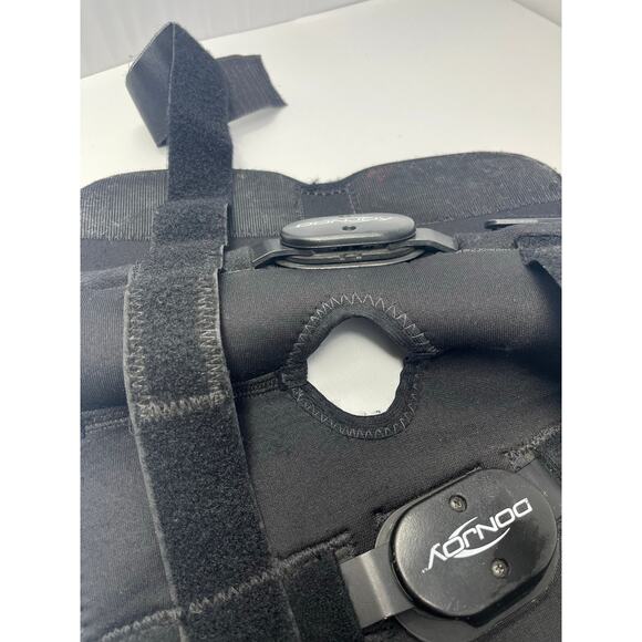 DonJoy Hinged Knee Wrap Around Size Large Pre-Owned in Good condition - Picture 6 of 9